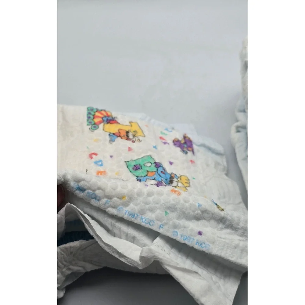 Vintage‎ 1997/1998 Huggies Diapers 3 Pack Dragons Animals ABCs Prop Collectible